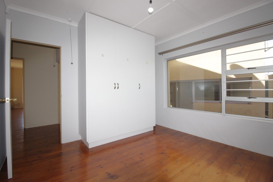 4 Bedroom Property for Sale in Wavecrest Eastern Cape